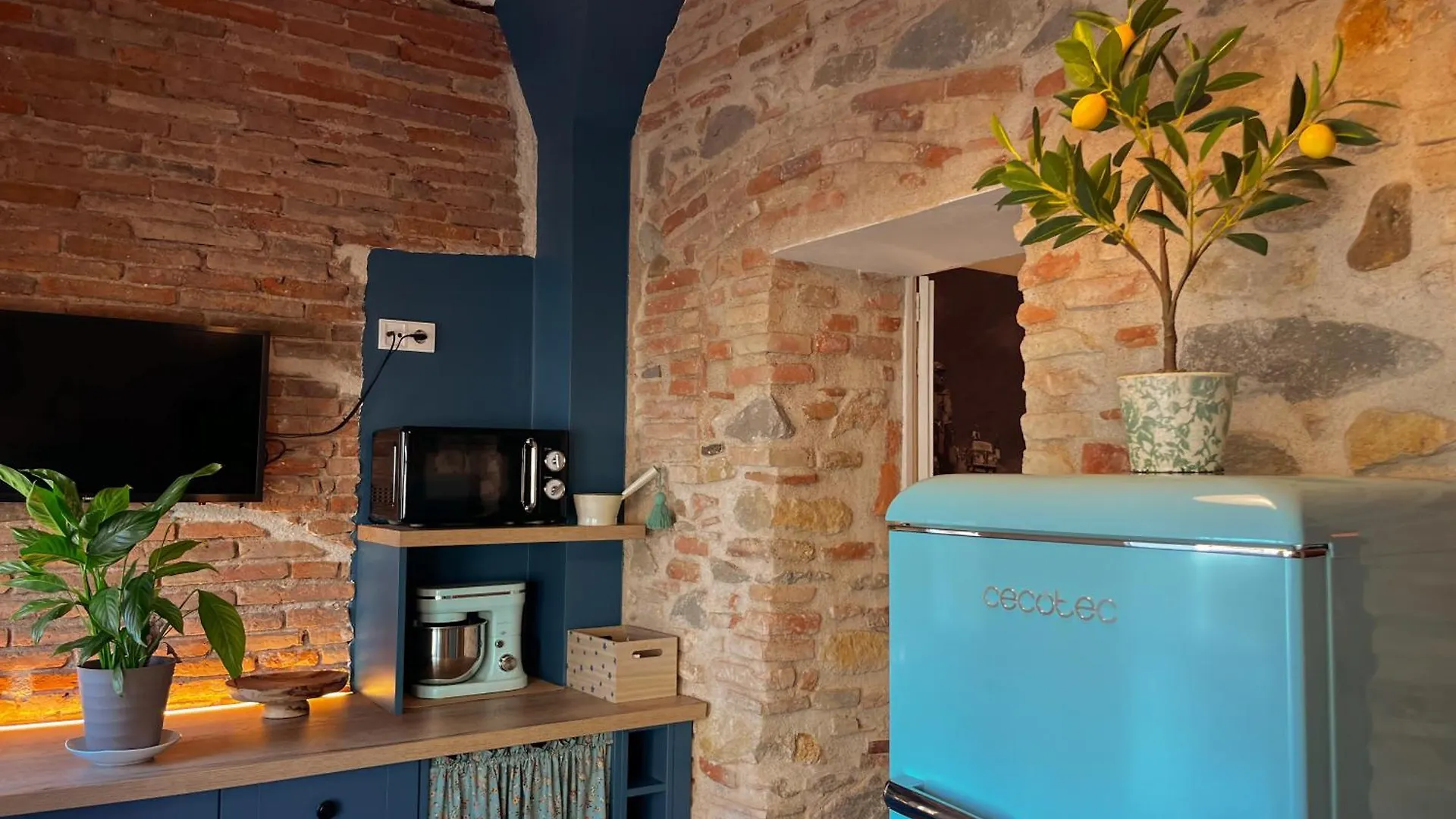 Chic Apartment In Girona Center Spain