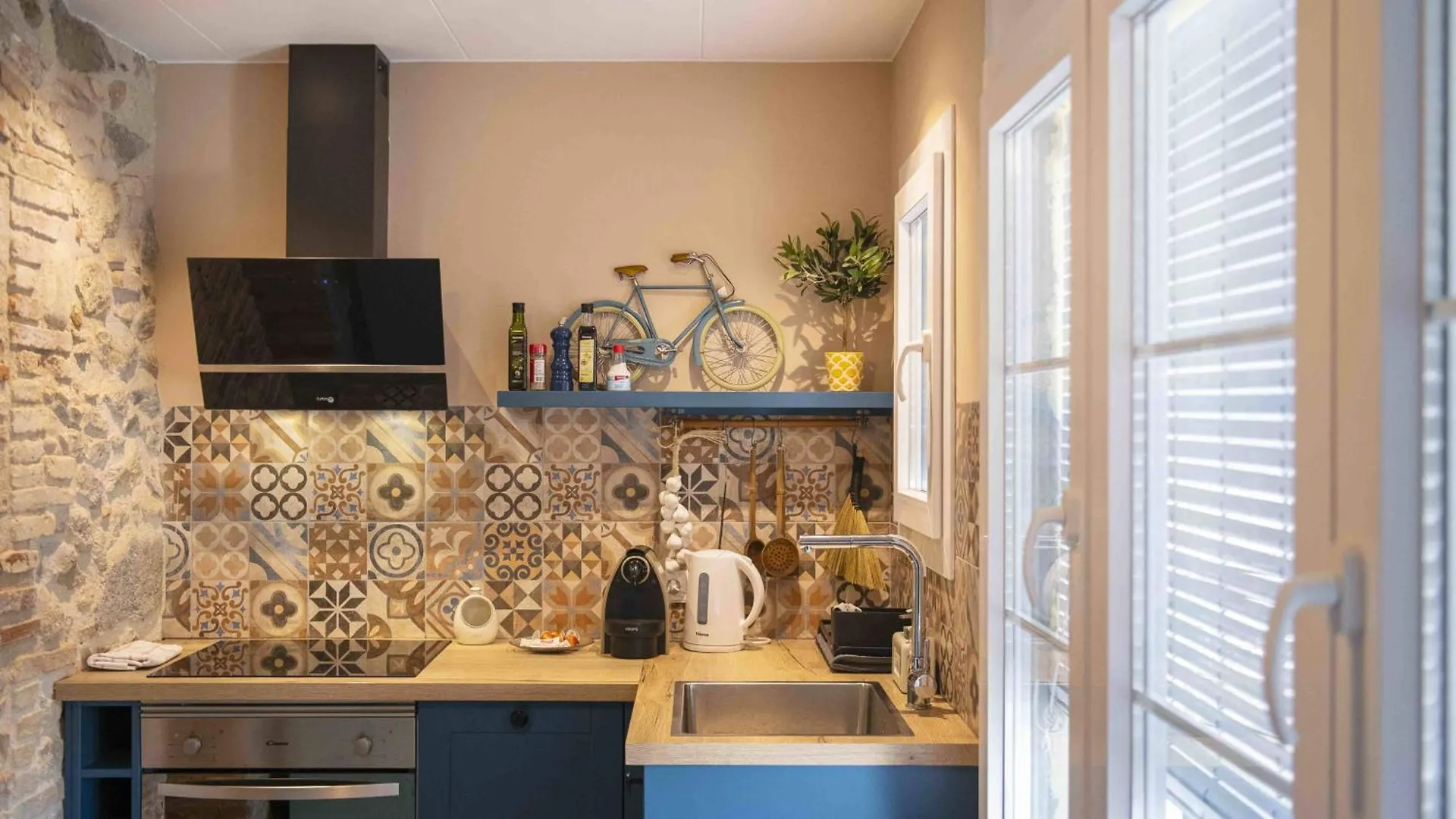 Chic Apartment In Girona Center Spain