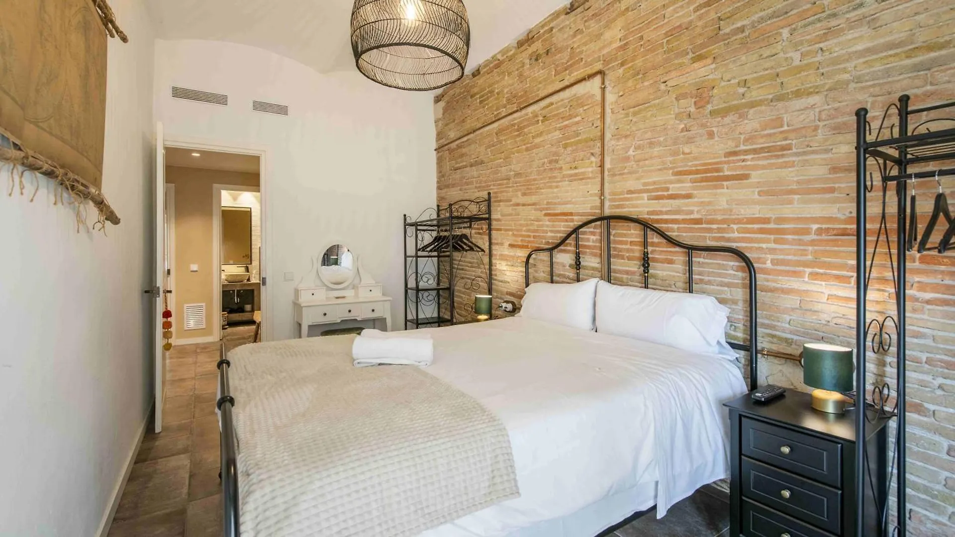 Chic Apartment In Girona Center 0*,